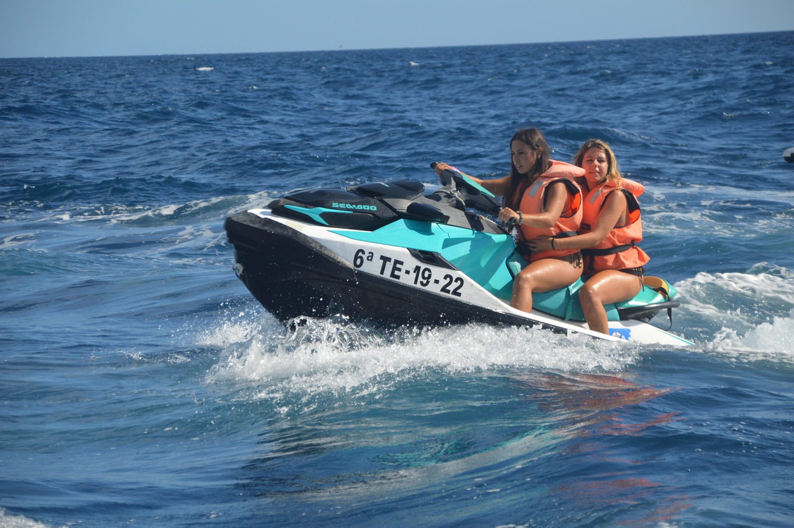 Safari de 2 horas en moto de agua doble